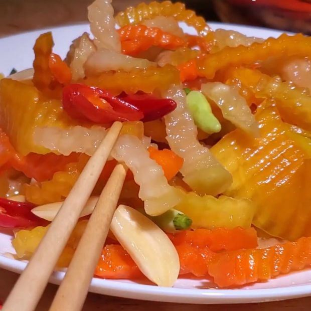 dưa món chua ngọt ăn liền