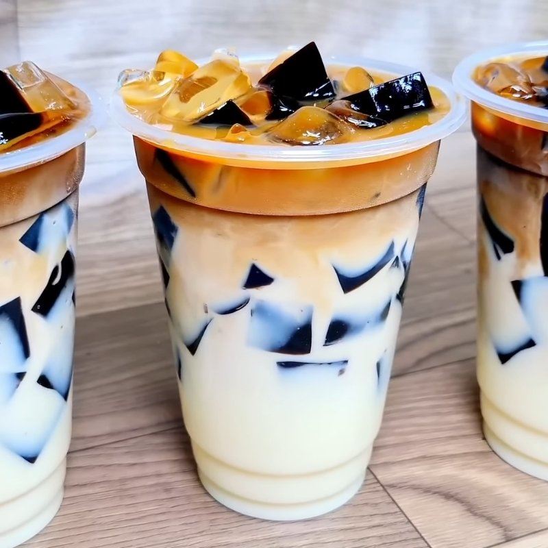 Cà phê sữa tươi sương sáo