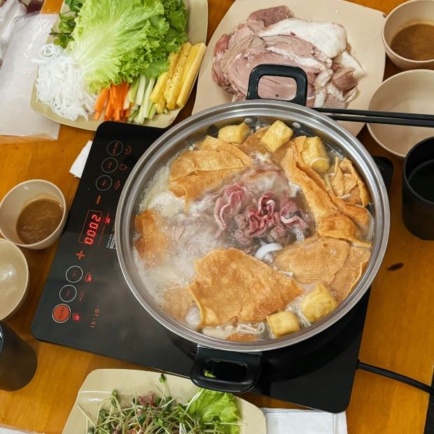 Khám phá các món lẩu ngon lạ miệng, đánh thức vị giác những ngày se lạnh