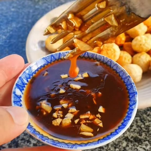 Cách làm tương đen chấm bò viên, cá viên chuẩn vị có thể dùng kinh doanh