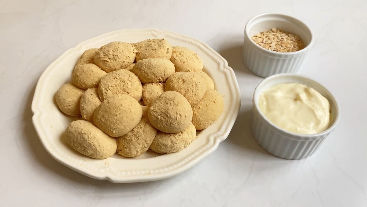 mochi chấm kem sữa