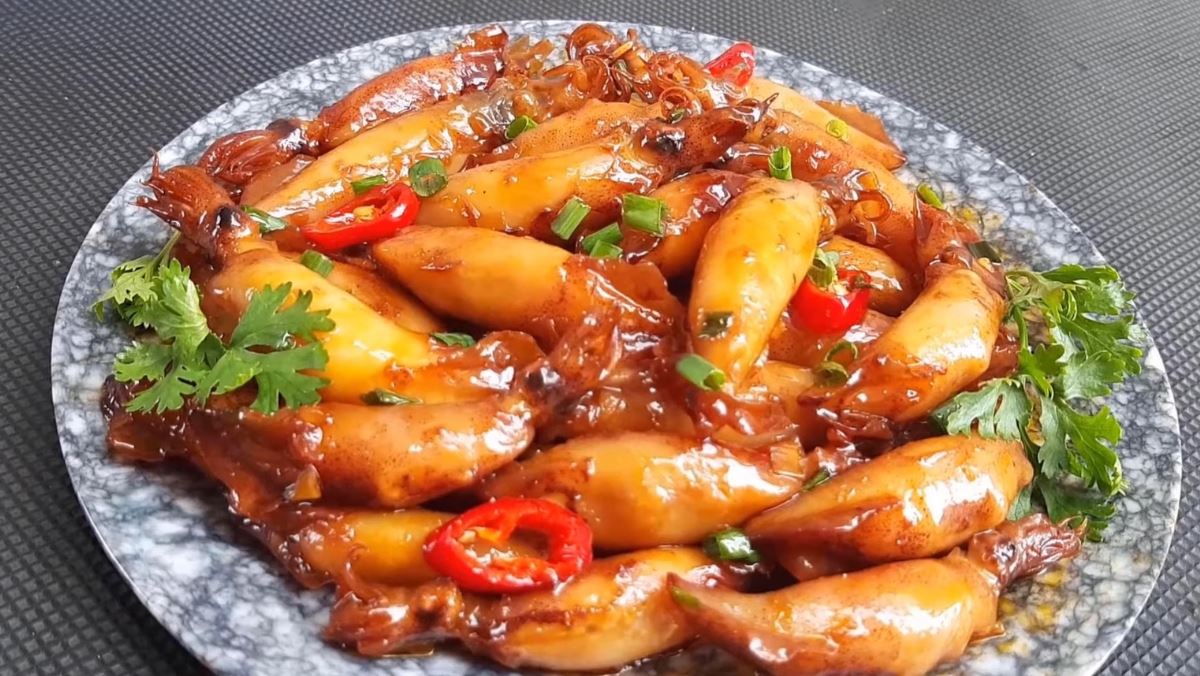 Cách làm mực trứng chiên nước mắm