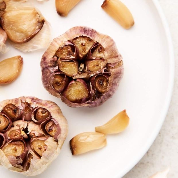 Cách làm tỏi nướng bằng nồi chiên không dầu thơm lừng, chỉ mất 15 phút