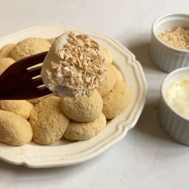 Cách làm bánh mochi chấm kem sữa núng nính, dẻo mịn đơn giản tại nhà