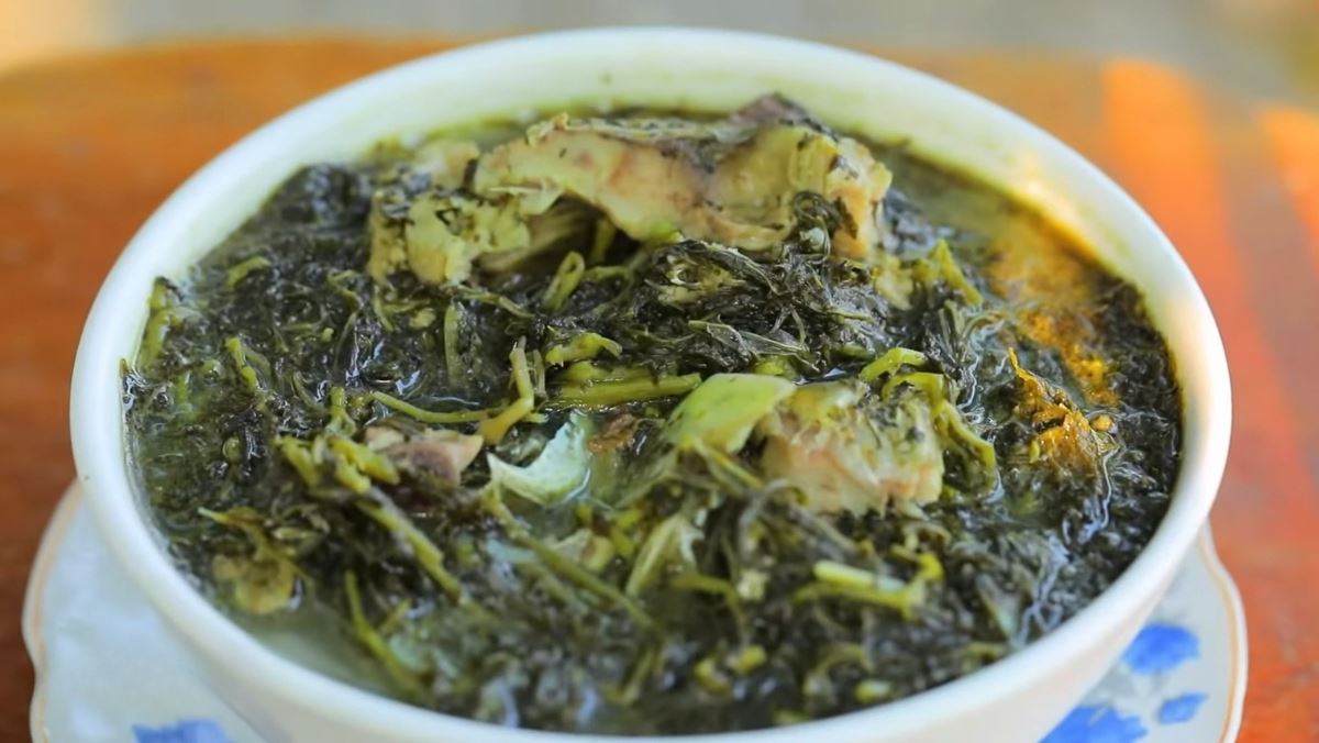 rau sắn muối chua nấu cá, cá nấu dưa sắn, canh cá rau sắn chua, cách nấu canh cá dưa sắn, rau sắn chua nấu cá