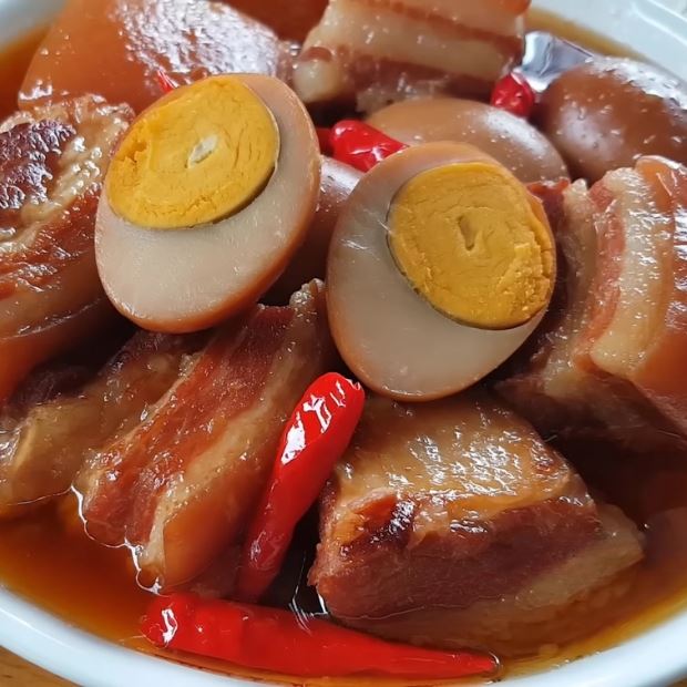 Cách làm thịt kho hột vịt