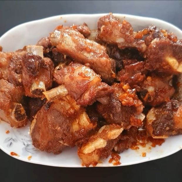 sườn xào chua ngọt bằng chanh