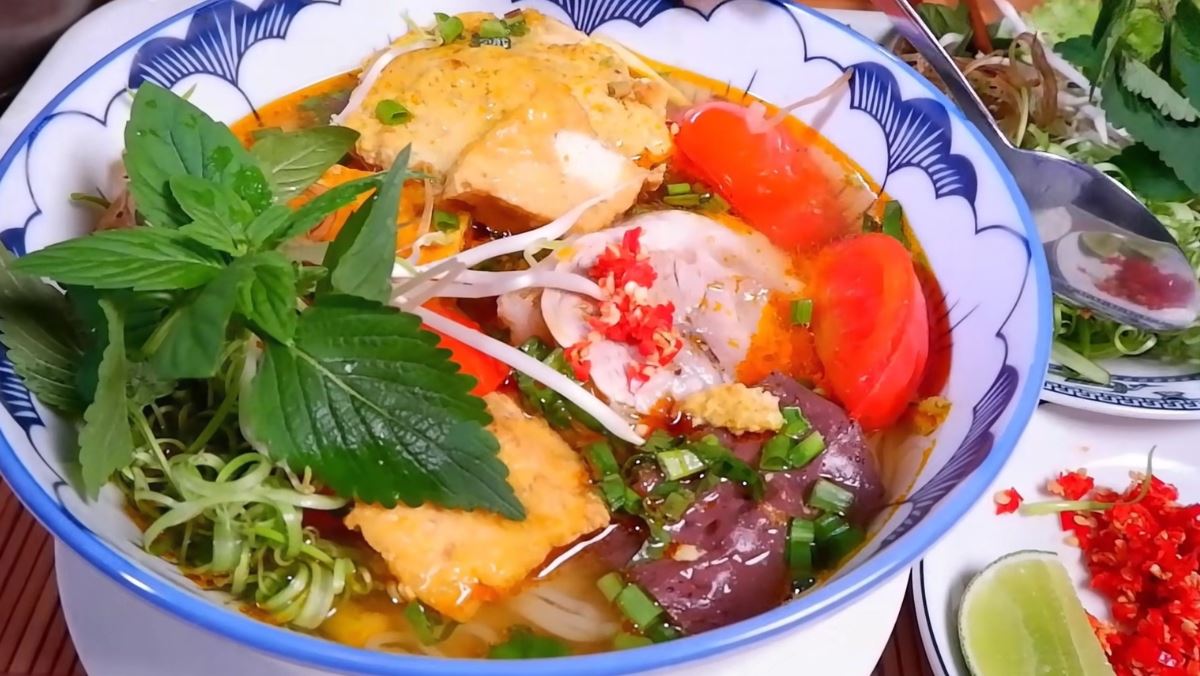 Cách nấu bún riêu không cần cua