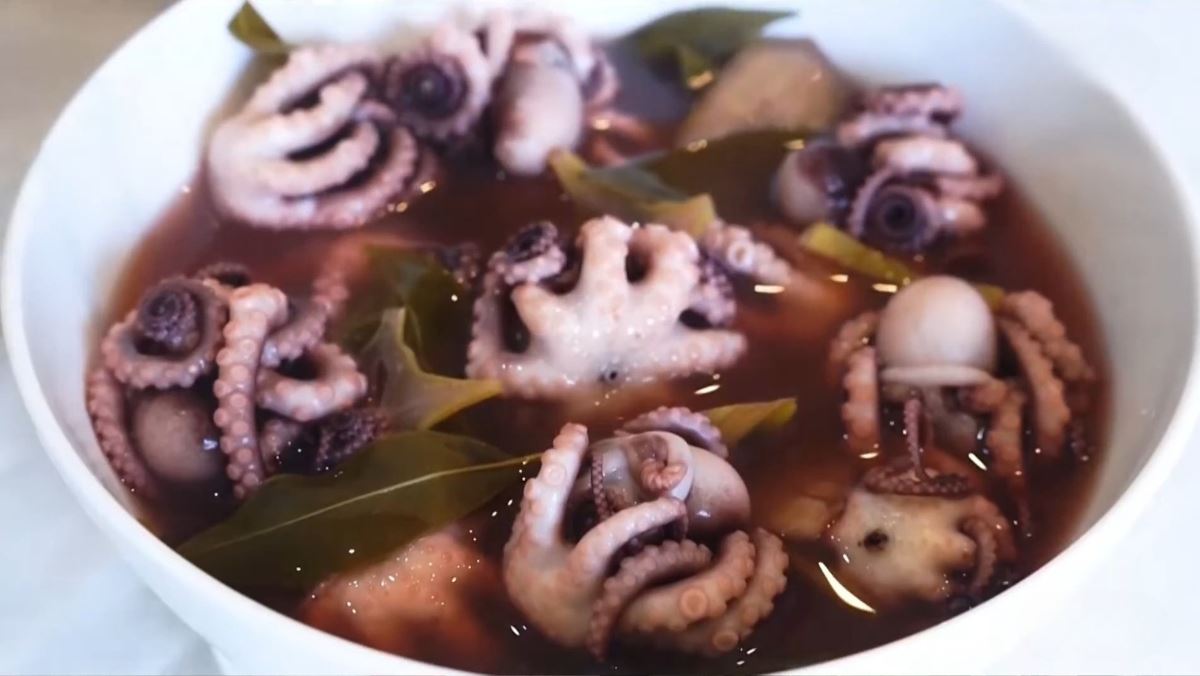 Cách làm món ruốc chân dài nấu chua