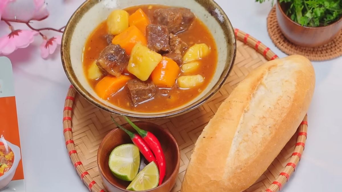 Cách nấu bò sốt vang bằng gói gia vị