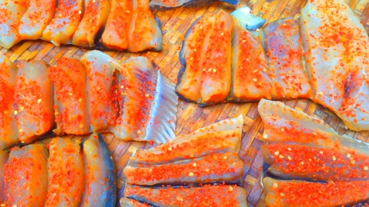 Bí quyết làm khô cá tra phồng giòn