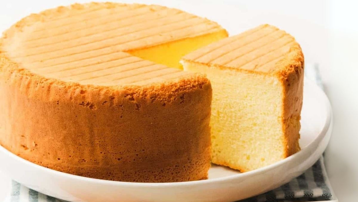 Cách làm bánh bông lan bằng bột mì đa dụng