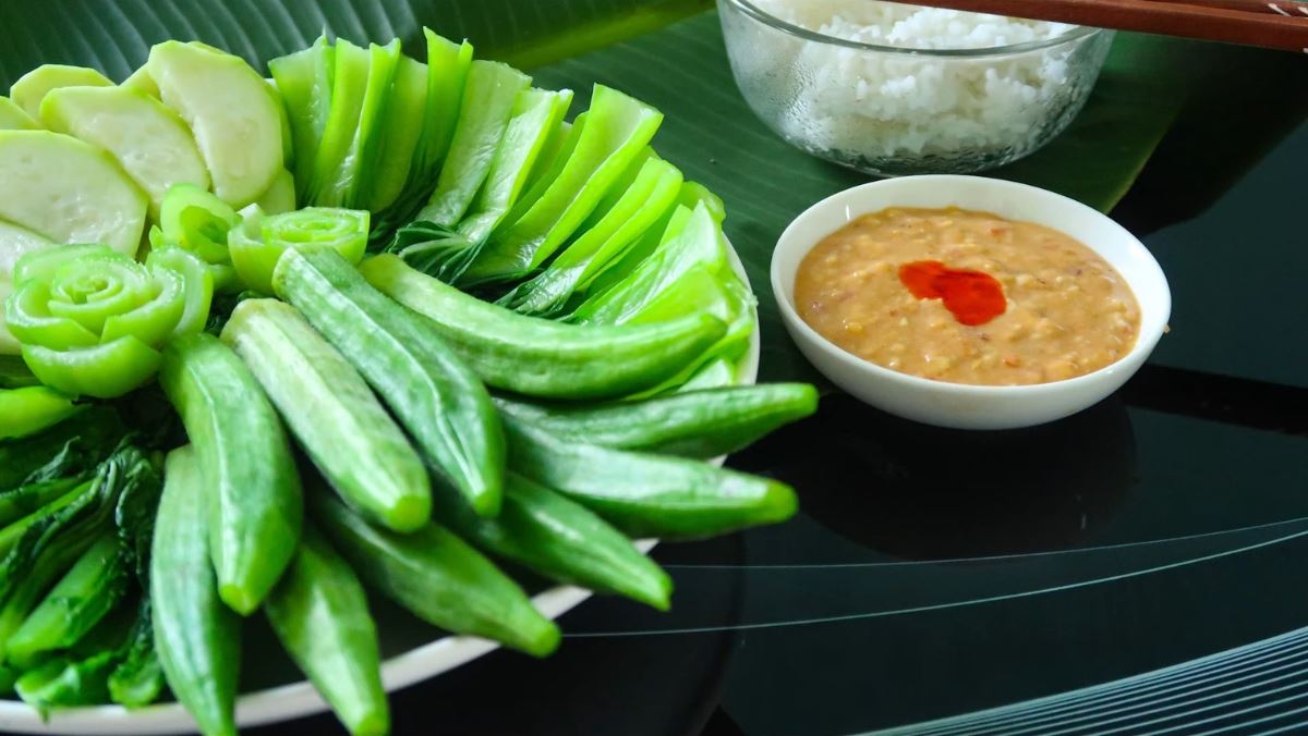 Cách làm rau luộc chấm chao
