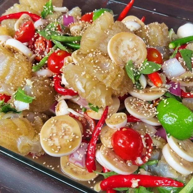 Sứa đạn sốt thái