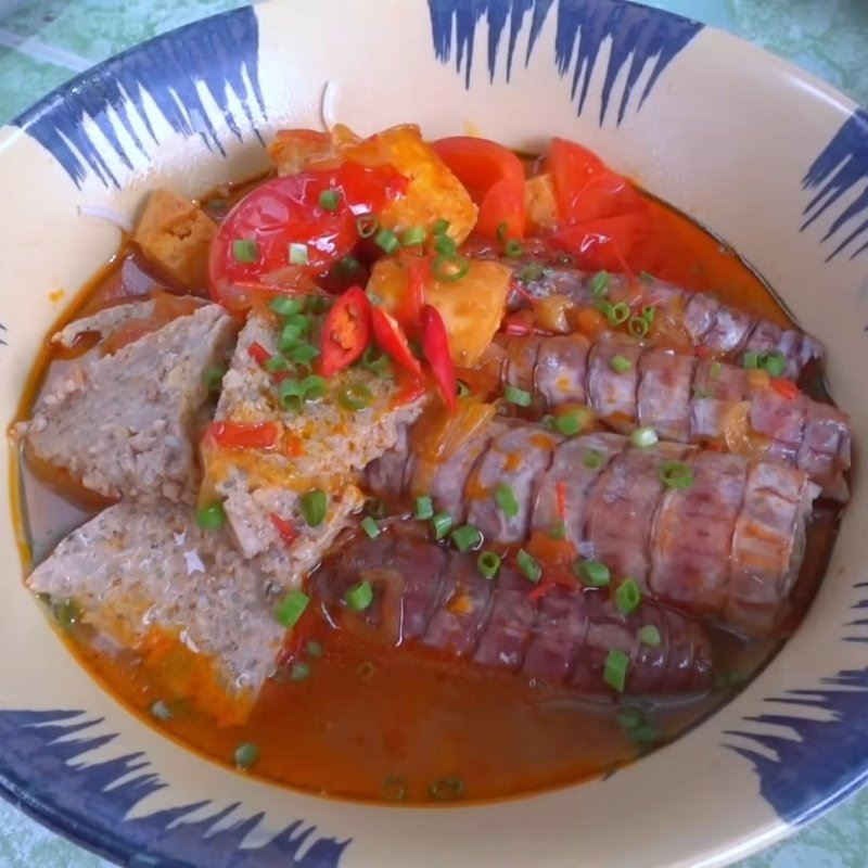 Bún riêu bề bề