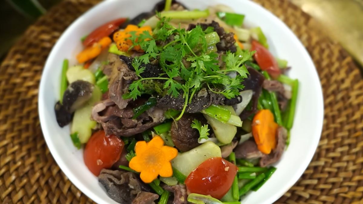Nguyên liệu làm tim cật xào