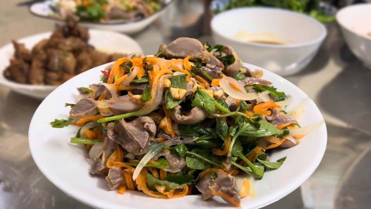Cách làm nộm mề gà chua cay