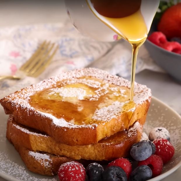 Cách làm French toast - bánh mì nướng kiểu Pháp bằng nồi chiên không dầu