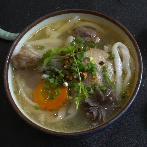 bánh canh vịt miền tây