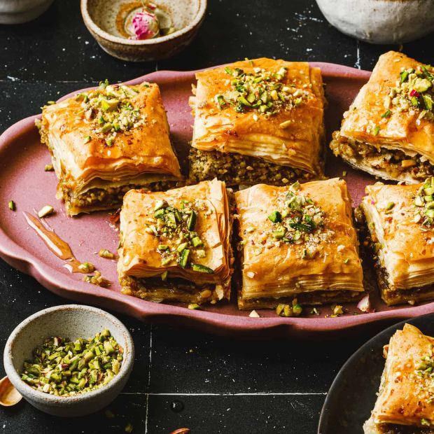 Tặng bạn cách làm bánh Baklava Thổ Nhĩ Kỳ bằng lò nướng đơn giản