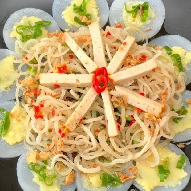 Cách làm bánh bèo bì bằng bánh phồng tôm bằng nồi inox
