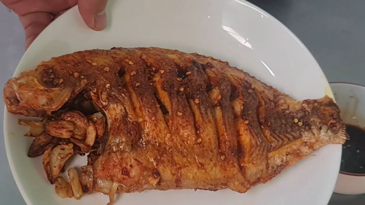 Cách ướp cá diêu hồng nướng nồi chiên không dầu