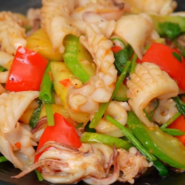 cách xào mực ngon giòn