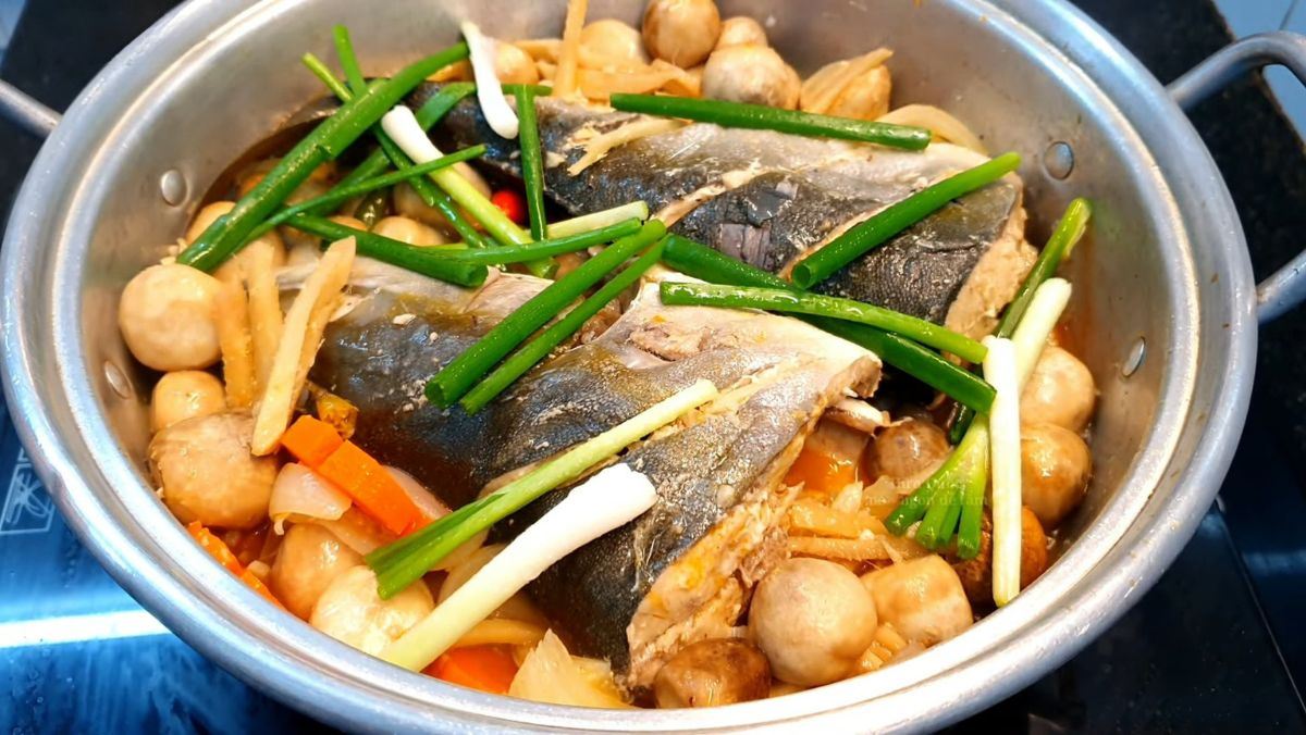 Cá cam hấp
