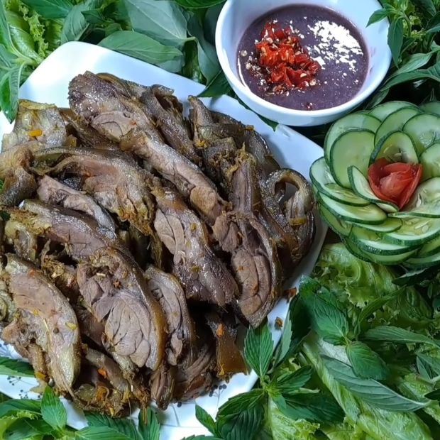 Cách làm cầy hương hấp nguyên con chấm mắm tôm ngon bá cháy