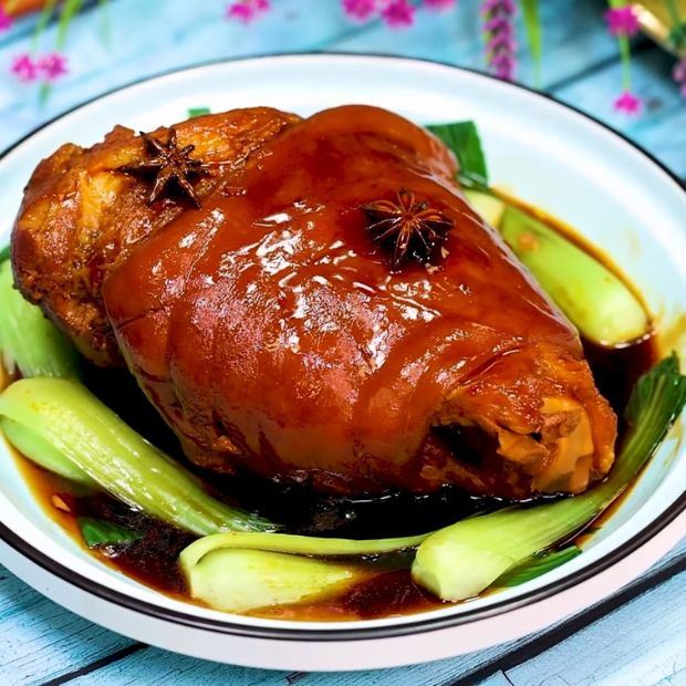 Cách làm chân giò hầm Quảng Đông thơm mềm bằng nồi đơn cao cấp