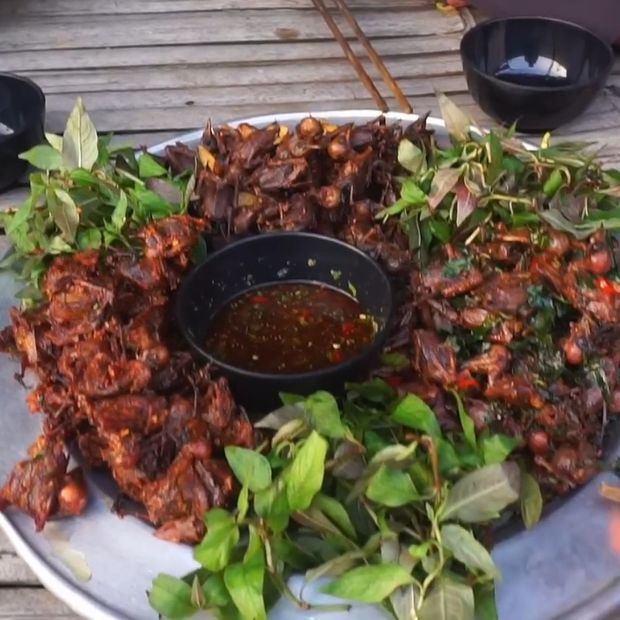 Cách làm chim sẻ quay đậm vị thơm ngon với công thức ướp đơn giản