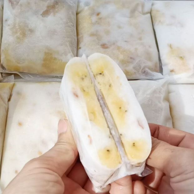 Kem chuối không bị đông đá
