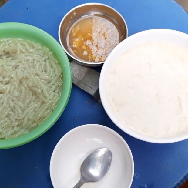 Tàu hũ bánh lọt