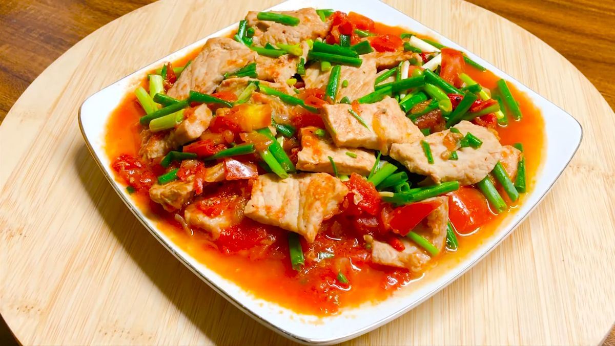 Thịt heo sốt cà chua