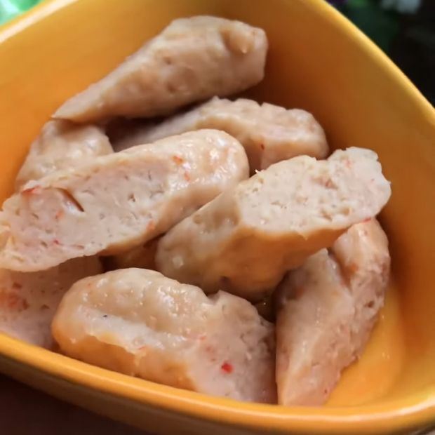 Cách làm xúc xích cho bé ăn dặm đơn giản tại nhà, đảm bảo bé nào cũng mê