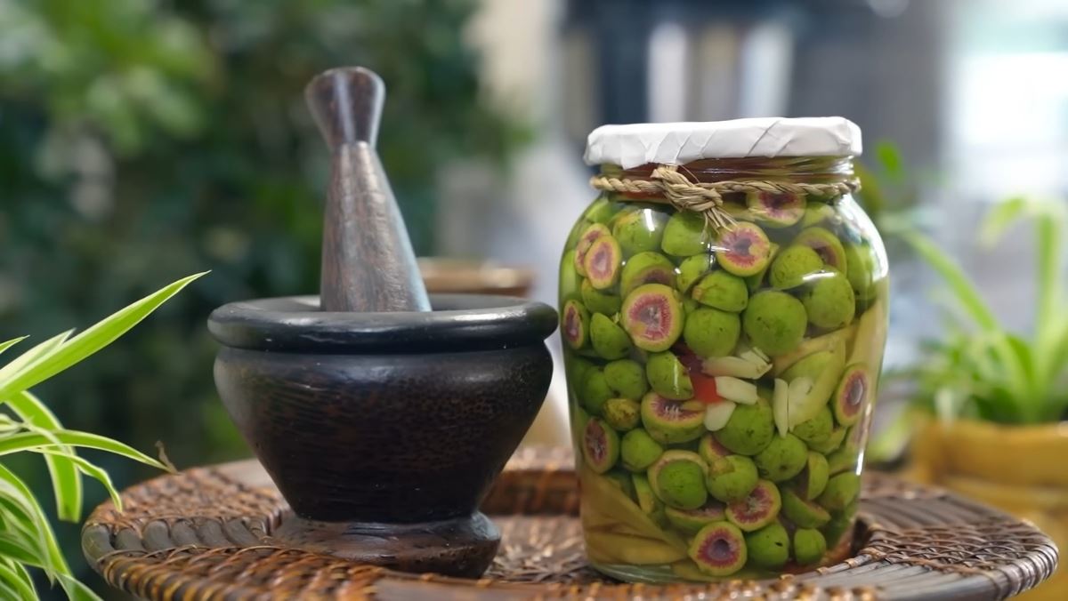 Muối sung chua ngọt để lâu