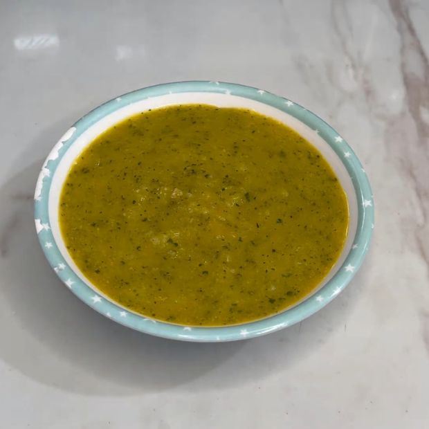 Cách nấu cháo cho bé 7 tháng dinh dưỡng với thịt bằm và bí đỏ mềm mịn