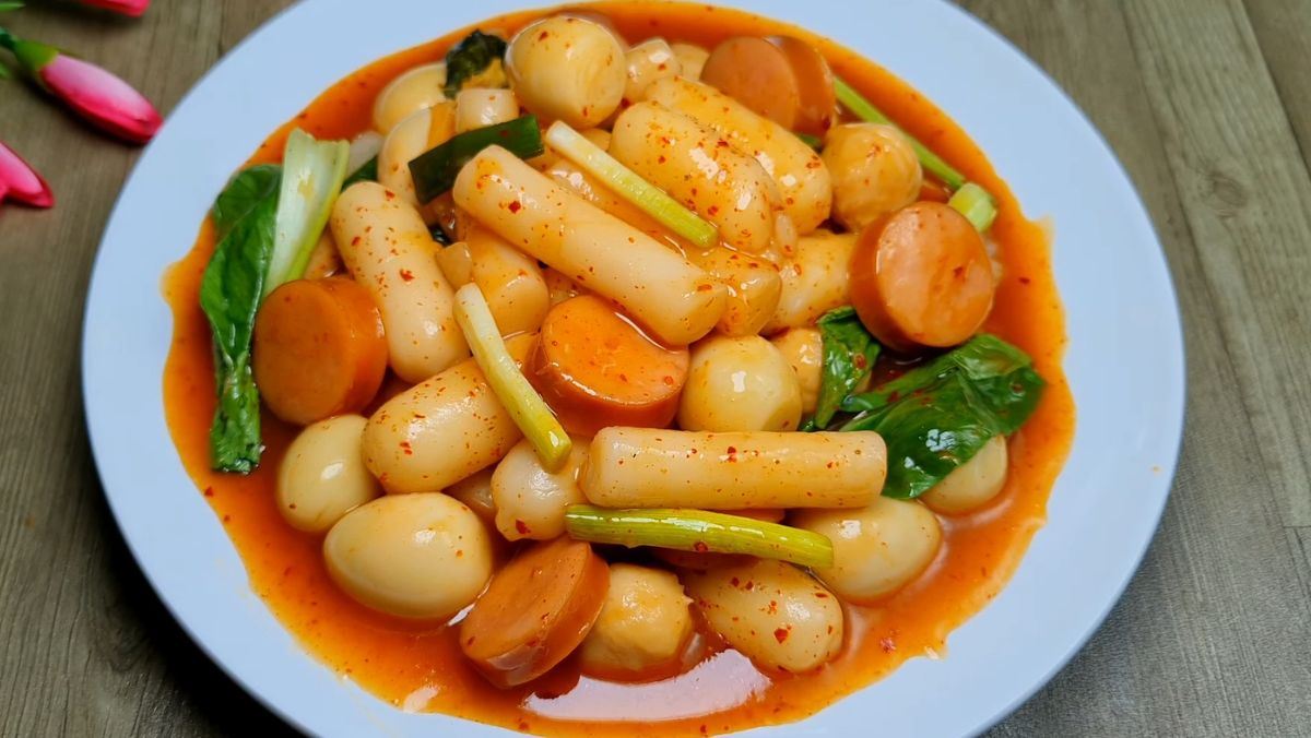 Tokbokki đơn giản tại nhà