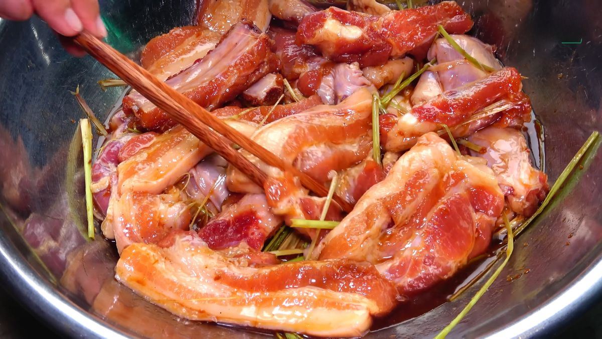 Ướp thịt heo nướng ngon