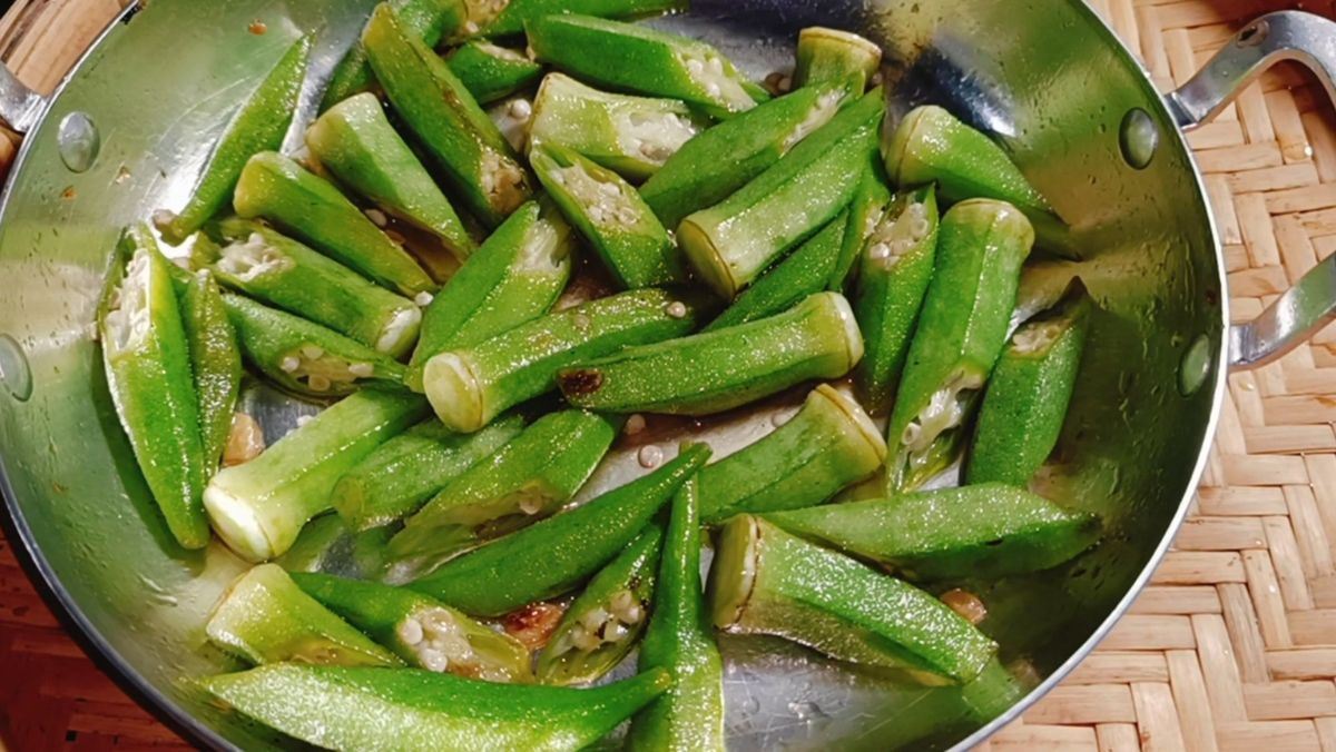 Xào đậu bắp không nhớt