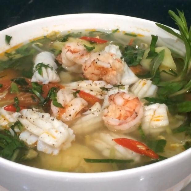 Canh hải sản