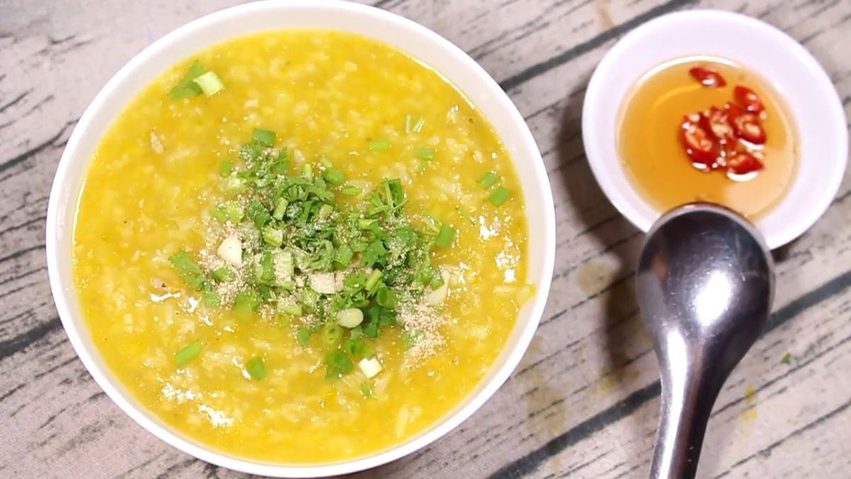 Cháo bí đỏ thịt bằm