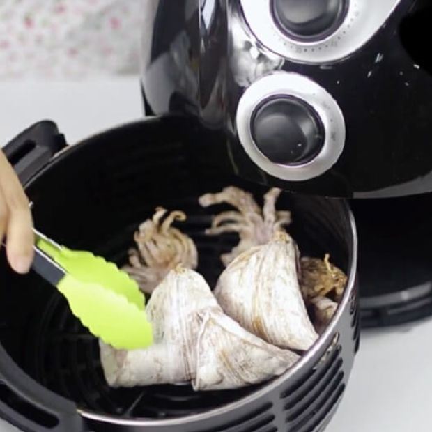 Cách nướng mực khô bằng nồi chiên không dầu làm mồi thơm ngon bất bại