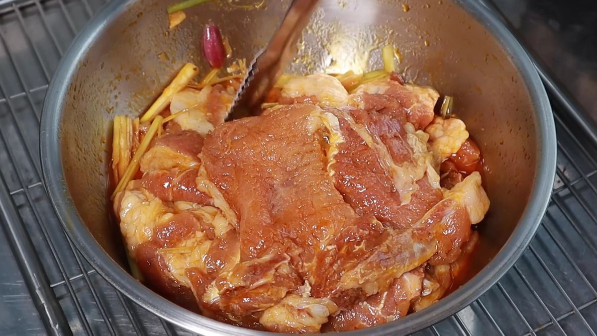 Ướp thịt nướng đơn giản