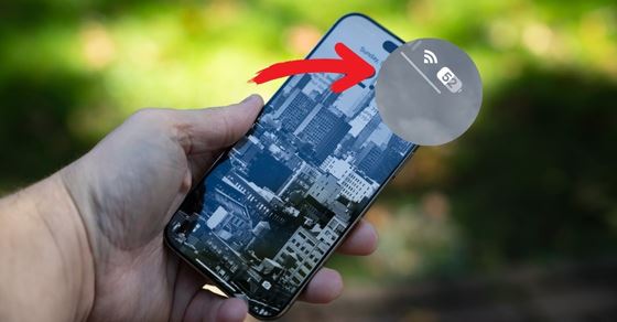 Gạch ngang dưới cột sóng iPhone là gì? Ý nghĩa và cách tắt
