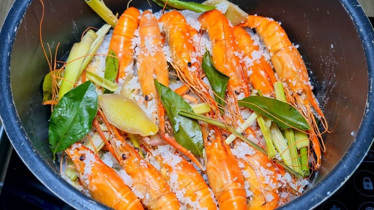 Tôm càng xanh hấp