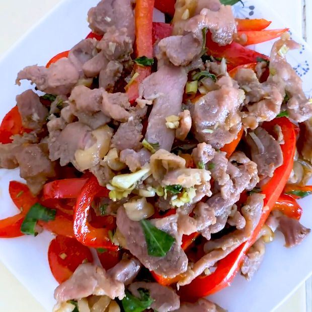 Cách làm thịt đà điểu xào sả ớt đậm vị đặc sắc tại nhà ai ăn cũng ghiền