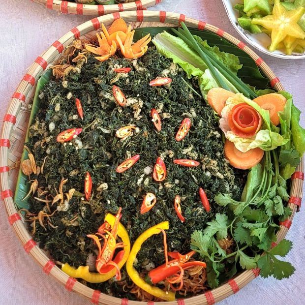 Cách làm lá mì xào hoa đu đủ đơn giản mà bắt cơm bằng chảo chống dính