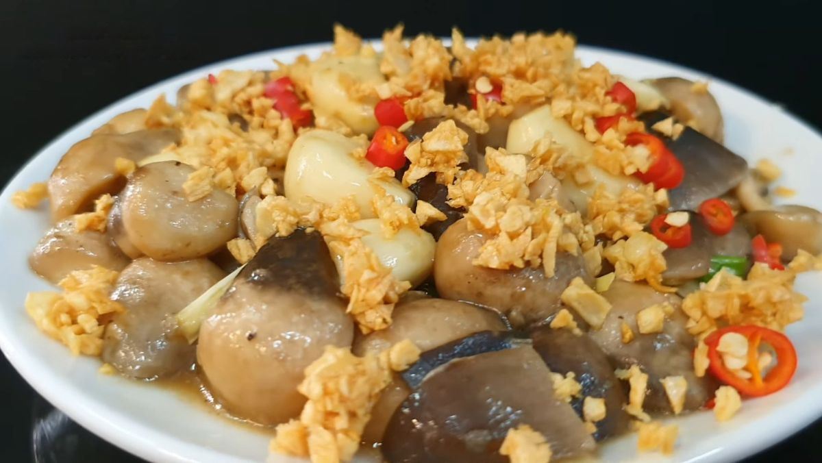 Nấm rơm xào tỏi