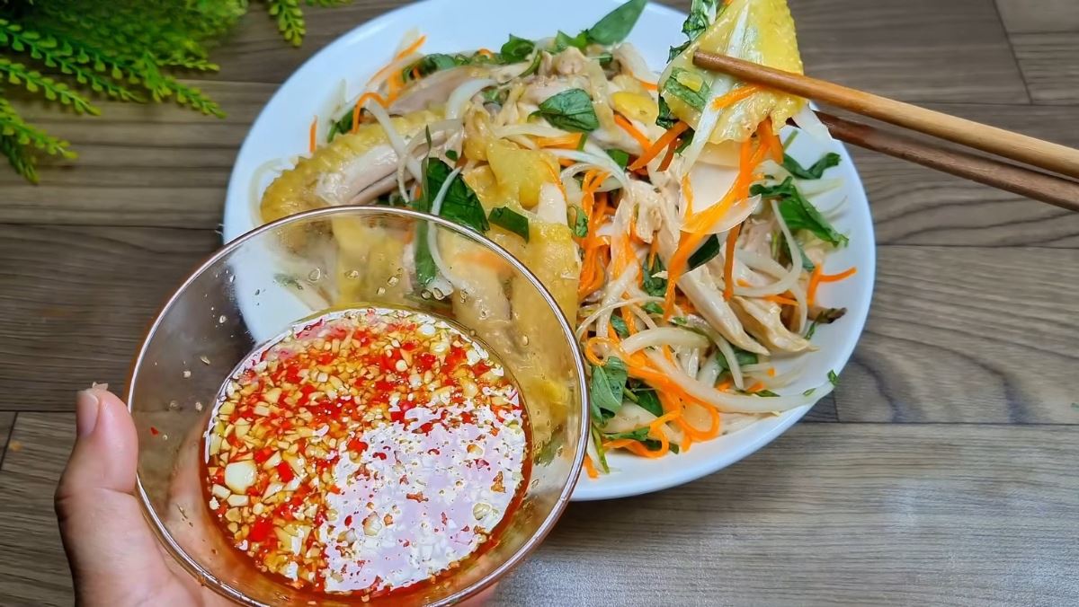 Nước mắm trộn gỏi gà